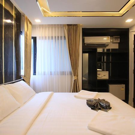 Pratunam Atrium Hotel Bangkok Esterno foto