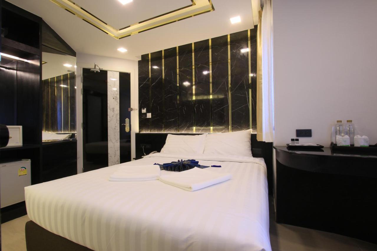 Pratunam Atrium Hotel Bangkok Esterno foto