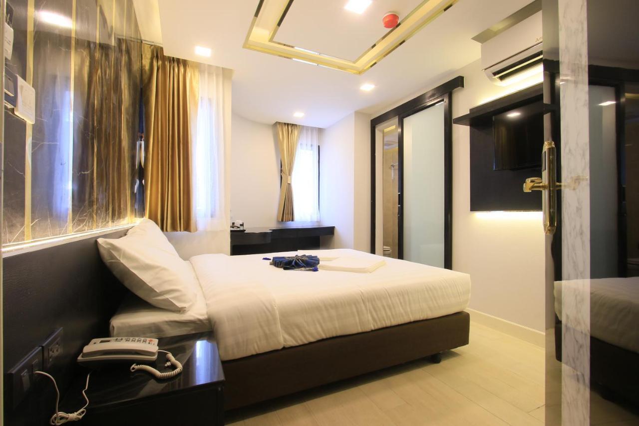 Pratunam Atrium Hotel Bangkok Esterno foto