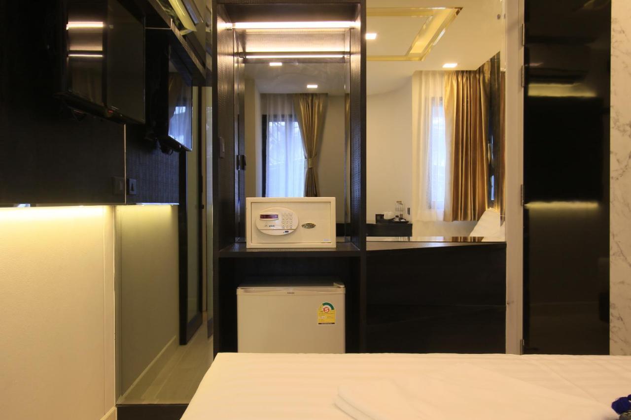 Pratunam Atrium Hotel Bangkok Esterno foto