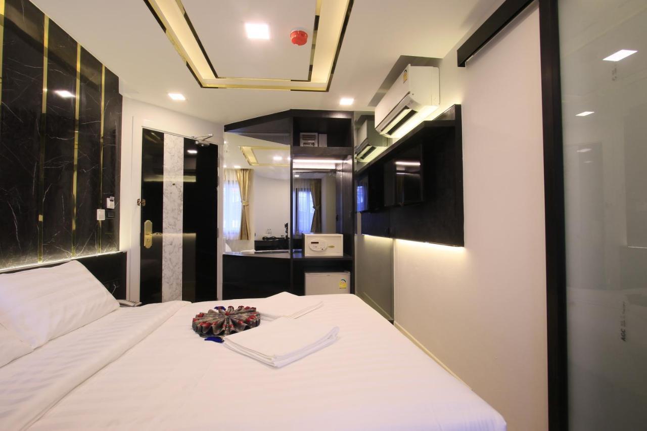 Pratunam Atrium Hotel Bangkok Esterno foto